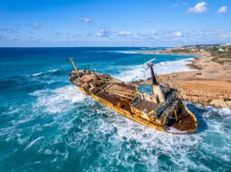 Marine Construction in Extreme Environments, How Engineers Build on Moving Water