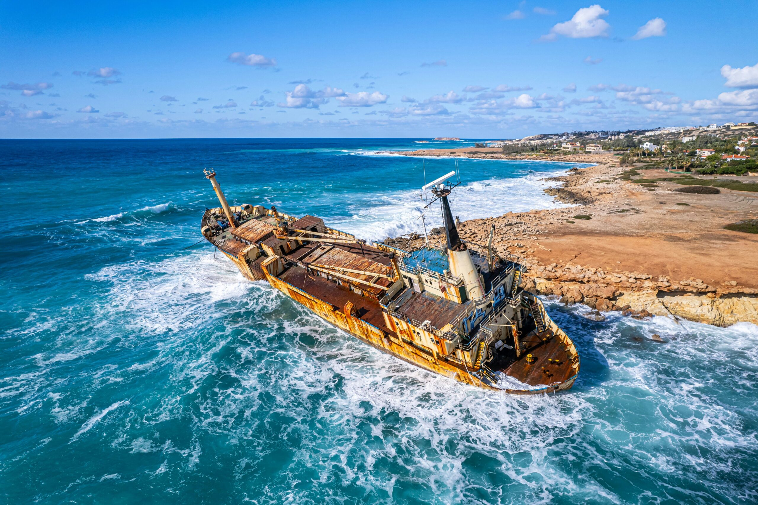 Marine Construction in Extreme Environments, How Engineers Build on Moving Water